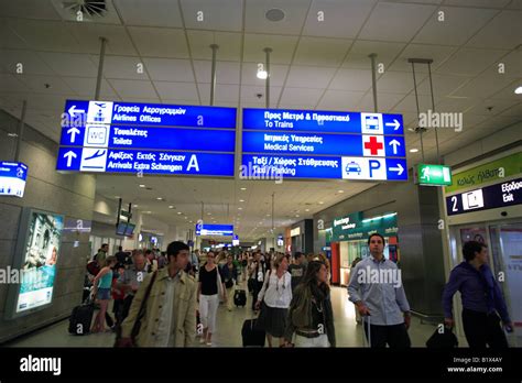 venizelos airport arrivals.